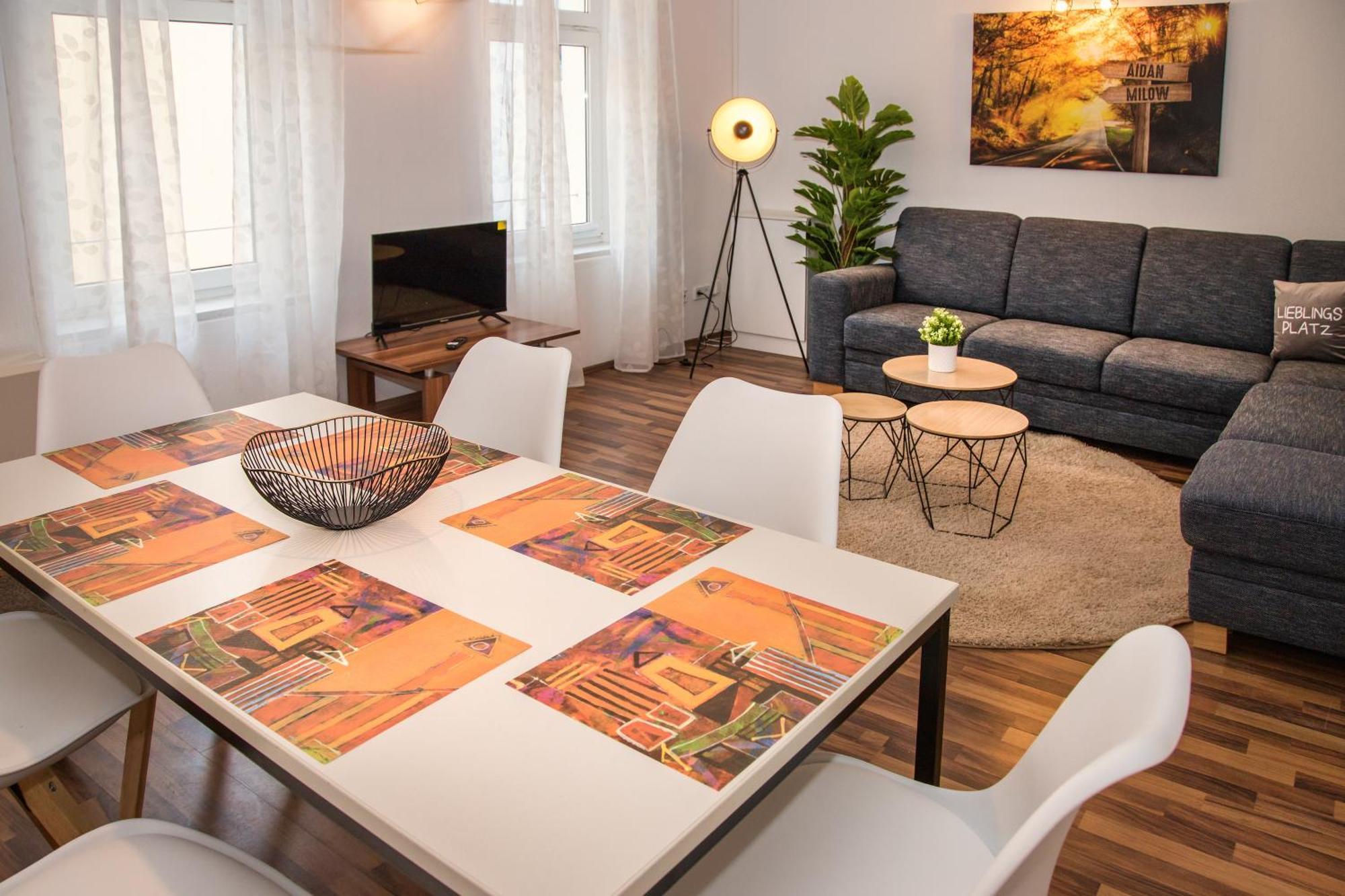 Ferien- & Monteur Maisonette Apartment In Magdeburg, H Eksteriør billede